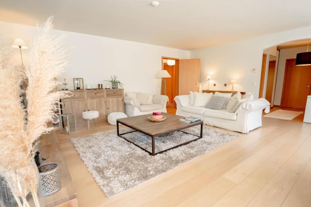 Appartement Tres Lumineux De 120M2 Bruxelas Exterior foto
